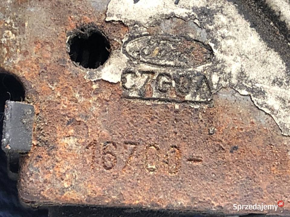 ZAMEK MASKI PRZÓD FORD FOCUS II Kombi 0412