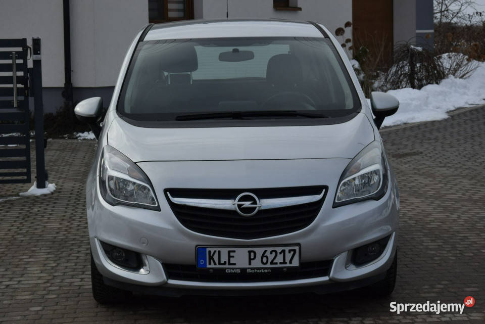 Opel Meriva 14 TB 2016r 138 Oryginał Lakier Majdan Sieniawski sprzedam