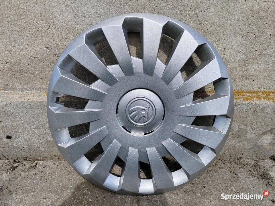 Kołpaki 16 oryginał Skoda Octavia III Bożatki