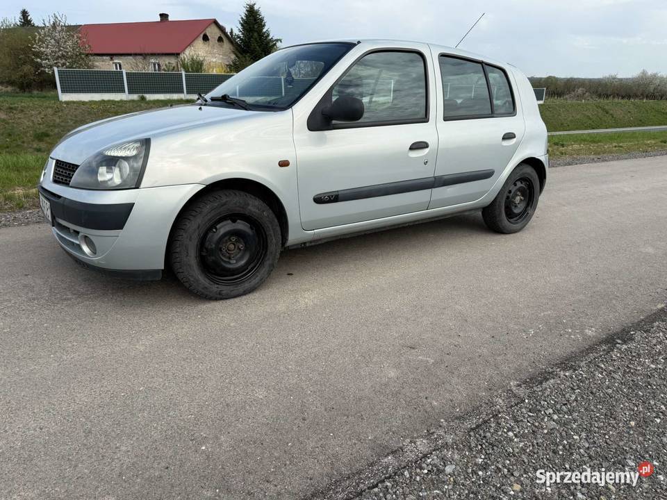 Renault Clio II benzyna 1199cm3 Ostrowiec Świętokrzyski