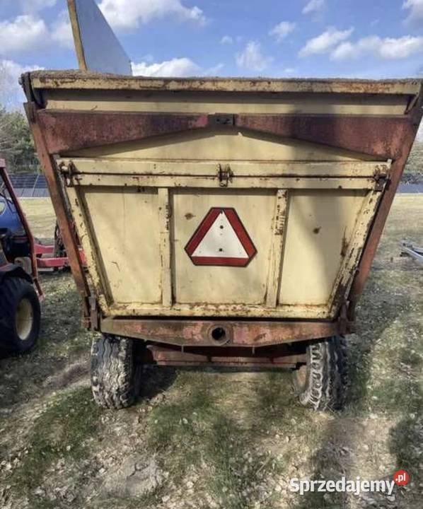 Przyczepa Wywrotka Rolnicza Wysoki wywrot Podskarbice Szlacheckie