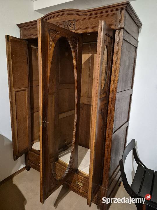 Stara szafa secesyjna garderobiana dębowa z Sypniewo