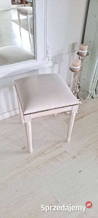 Stylowa pufa podnóżek stołektaboret Shabby Chic zachodniopomorskie Szczecin