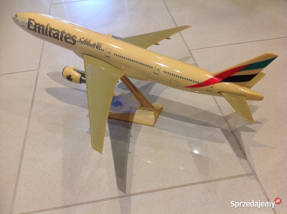 Model Samolotu Emirates B 777300 Dekoracja Dekoracje i ozdoby Nowa Sól