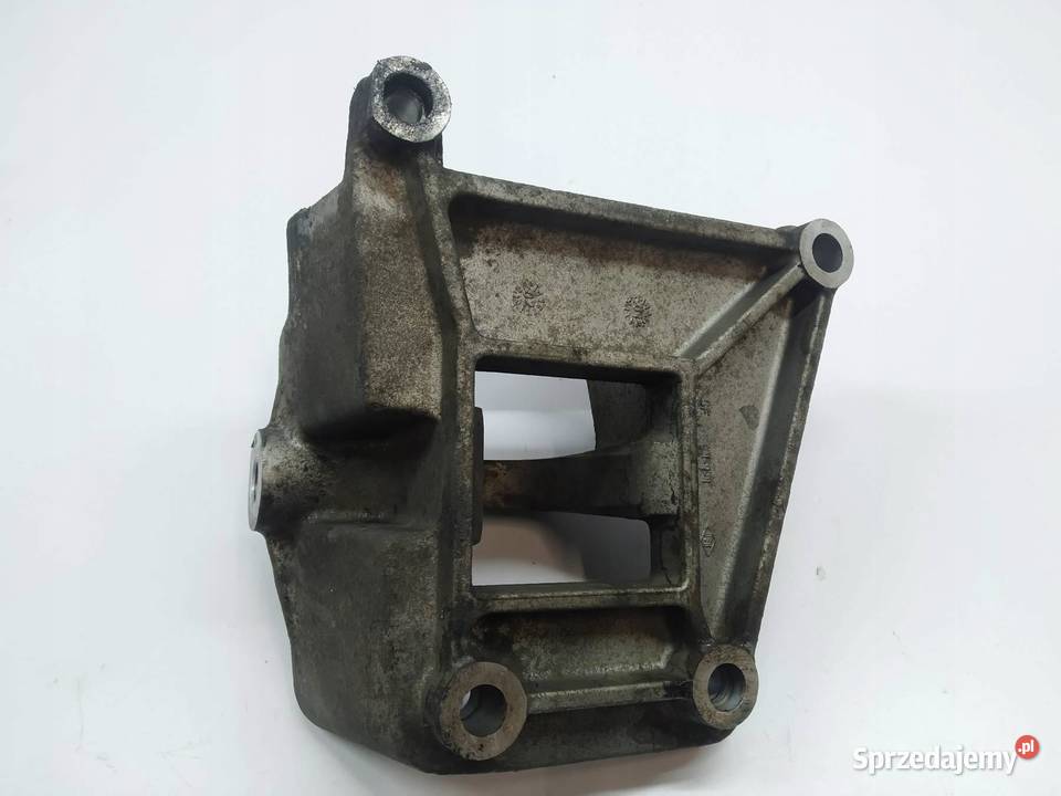 ŁAPA WSPORNIK 8200058524 35 V6 VQ35DE Renault sprzedam