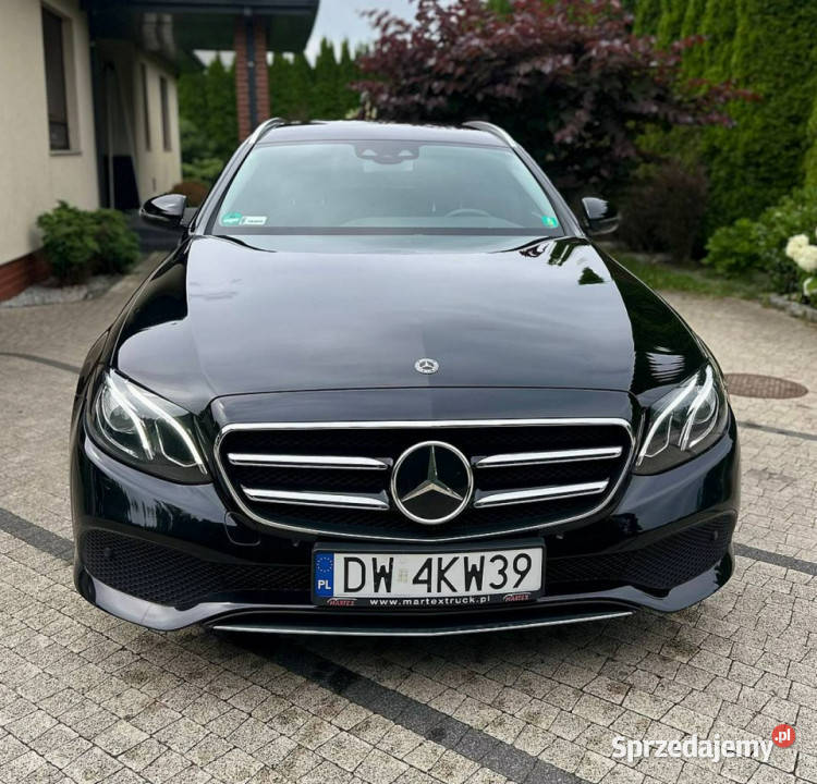Mercedes E 220 MercedesBenz E220d Kombi Mercedes-Benz Wrocław