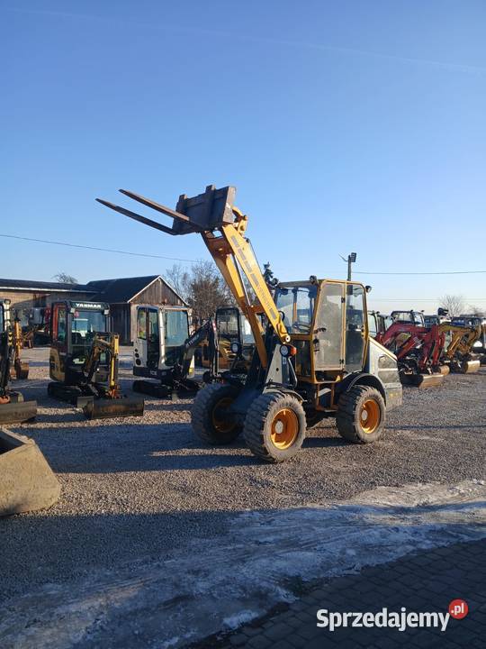 Venieri Ładowarka Venieri kołowa 2003 widły VAT marża Złoczew