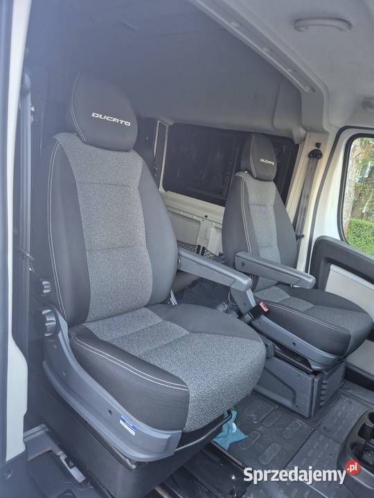 Fiat Ducato 23 zabudowa Gruau 9 oso do przewozu Rok produkcji 2016 Jasło