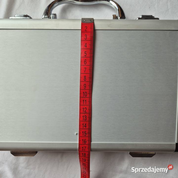 Kuferek kosmetyczny na pędzle i kosmetyki Brzesko sprzedam