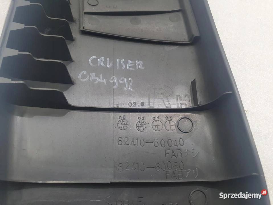 OSŁONA POSZYCIE SŁUPKA PRAWE LAND CRUISER 120 5D osobowe