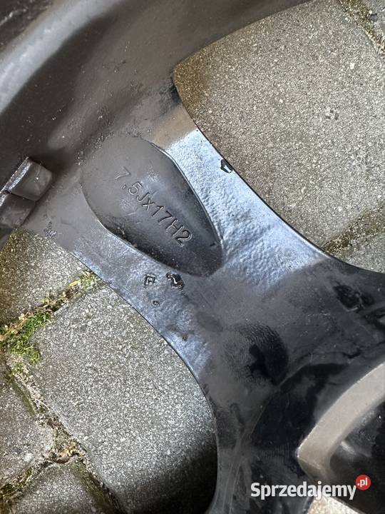 Felgi Aluminiowe 17 Oryginal Bmw komplet 4 Średnica 17" Samochodowe