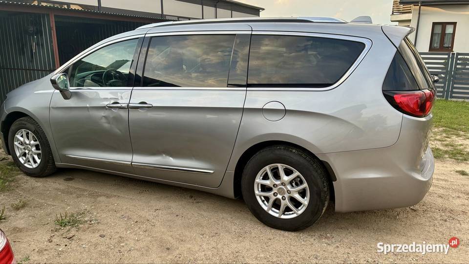 Sprzedam Chrysler pacyfica 2020 mazowieckie sprzedam