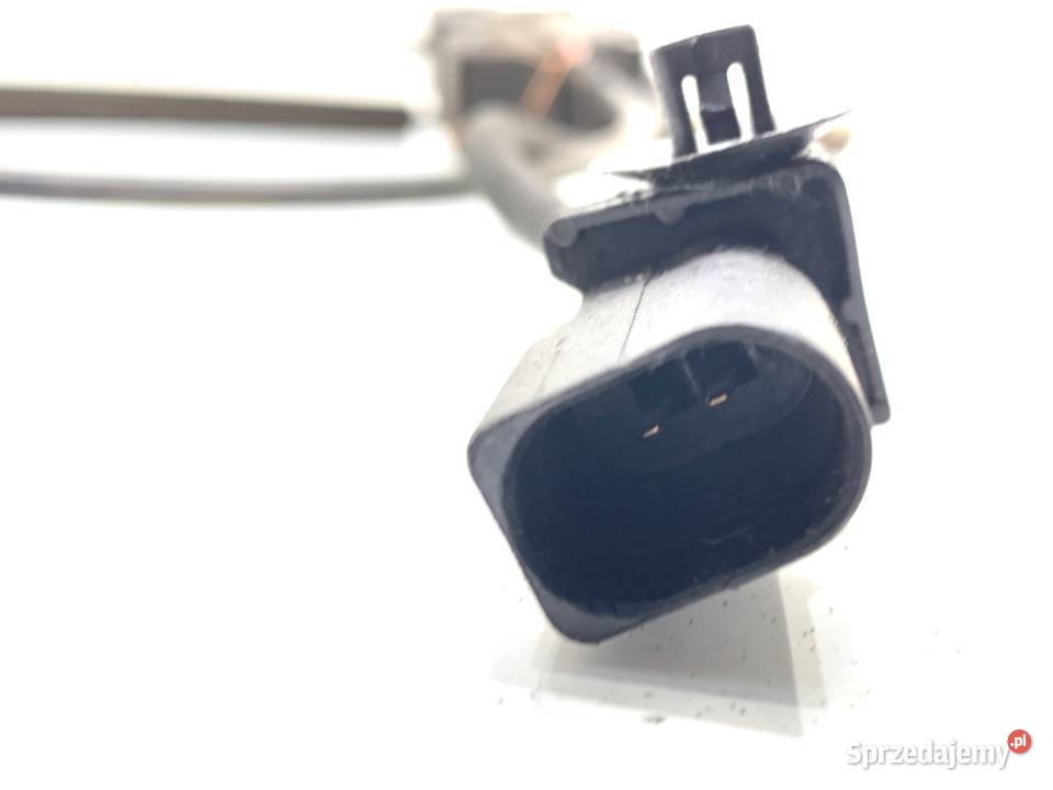 ZAMEK MASKI PRZÓD VW PASSAT B8 Kombi