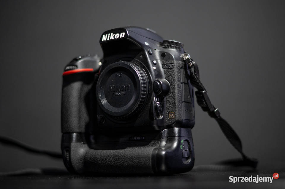 Aparat Nikon D750 oryginalny grip MBD16 pełna Sanok
