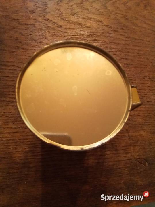 Metalowa solniczka wyprodukowana w Hongkongu Pozostałe