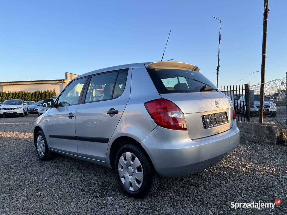Skoda Fabia 12 benzyna klima srebrny Zamość