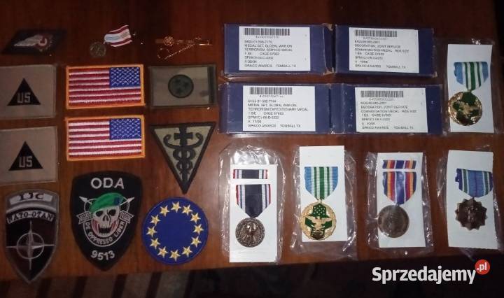 Odznaczenia odznaki naszywki Afganistan Polska i Militaria mazowieckie Grójec sprzedam