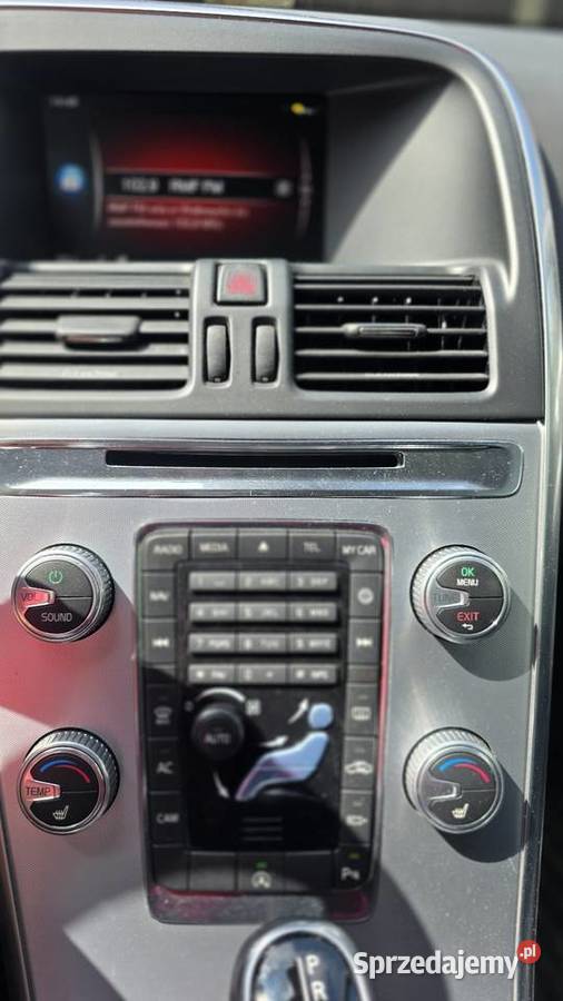 Volvo XC60 super autko garażowany Jugowice