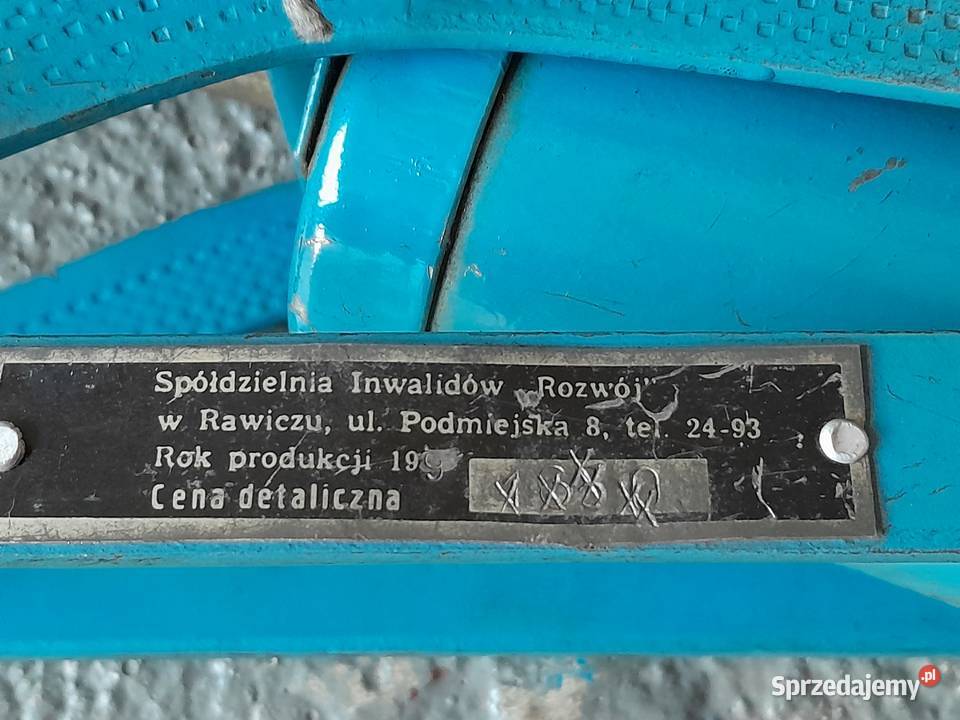 Pompka nożna z czasów PRL Pompki, kompresory przenośne Pompki, kompresory przenośne