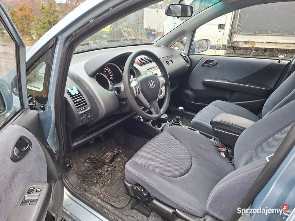 Honda Jazz 14e pali jeździ skręca hamuje dolnośląskie Wrocław sprzedam
