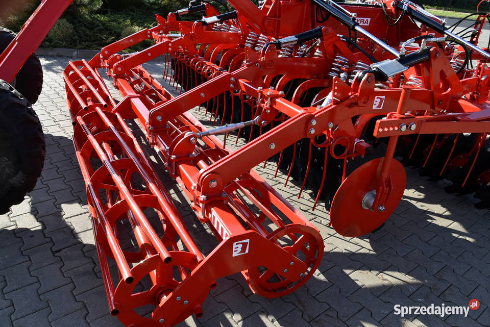 Brona talerzowa TOPDISC hydraulicznie składana Lublin