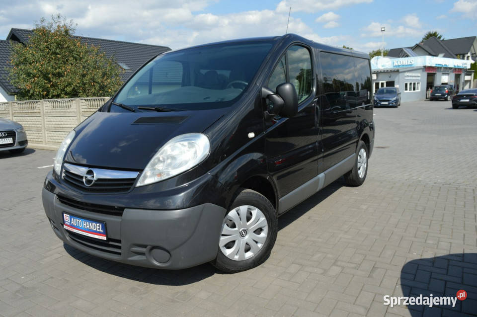 Opel Vivaro 20 CDTI 6 osobób Brygadówka czarny