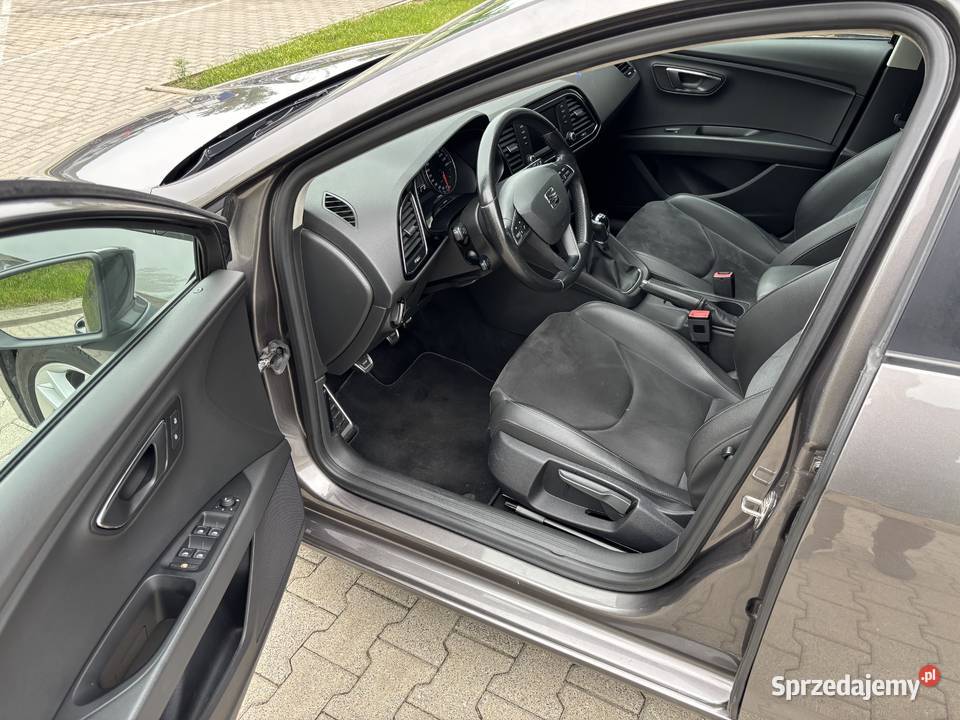 Seat Leon 16 tdi 110 CarPlayAndroid Auto Wrocław