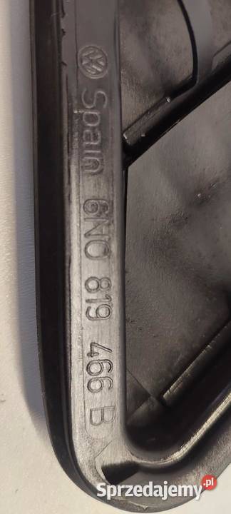 PORSCHE CAYMAN S 987 KRATKA BAGAŻNIKA PRAWA Kratki nawiewu