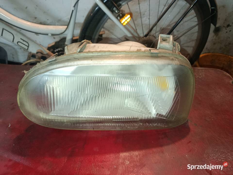 Lampa PRZÓD Golf 3 Części samochodowe Albigowa