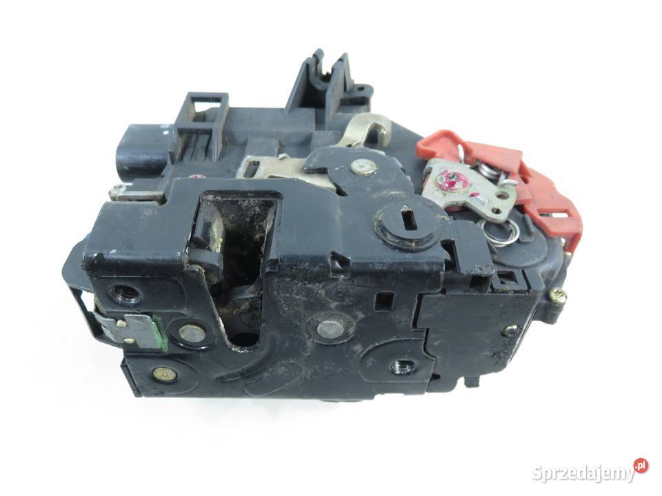 ZAMEK PRAWY TYLNY AUDI A2 8Z0 8Z0839016D osobowe małopolskie