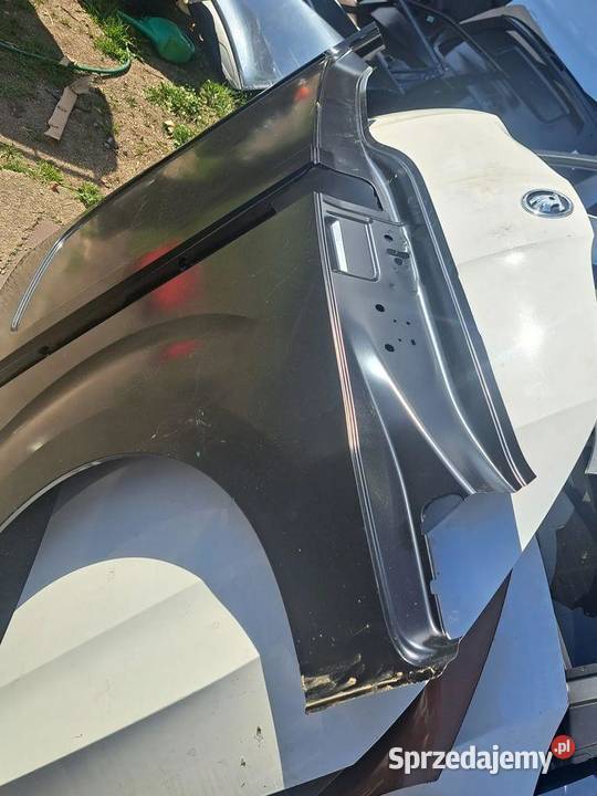 Błotnik prawy tył tylny 9808185980 Toyota Proace