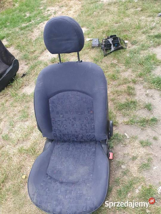 Fotel prawy pasażera Peugeot 206 3 drzwi