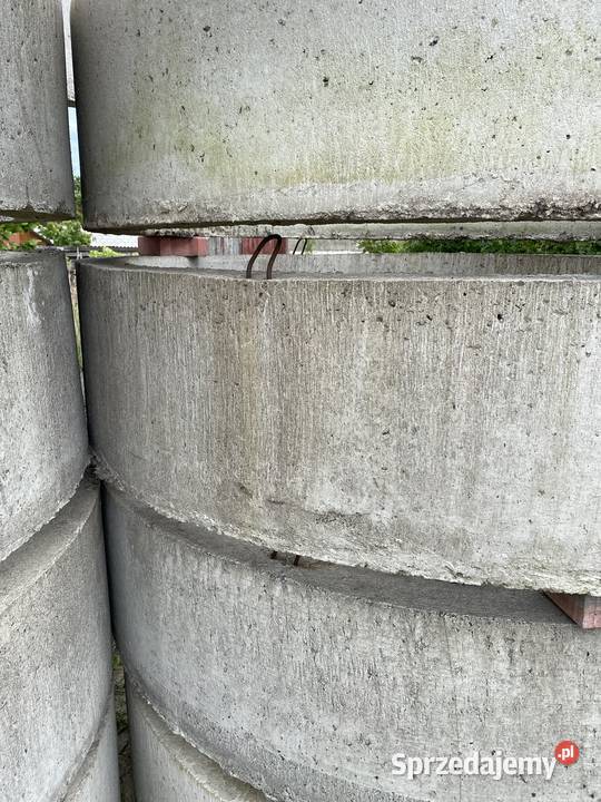 Kręgi do studni betonowe fi 2000 mm Nowe Secemin