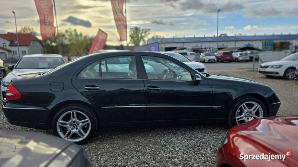 Mercedes E 280 stan kolekcjonerski W211 20022009 Rok produkcji 2005 Mercedes-Benz pomorskie Lębork