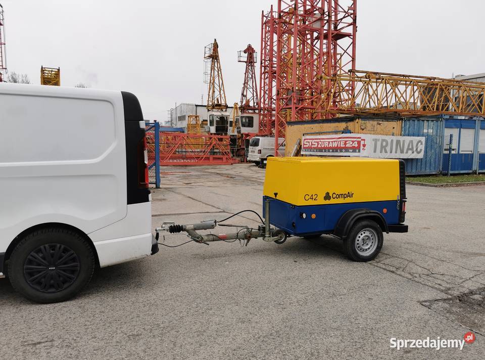 Kompresor spalinowy śrubowy Compair C42