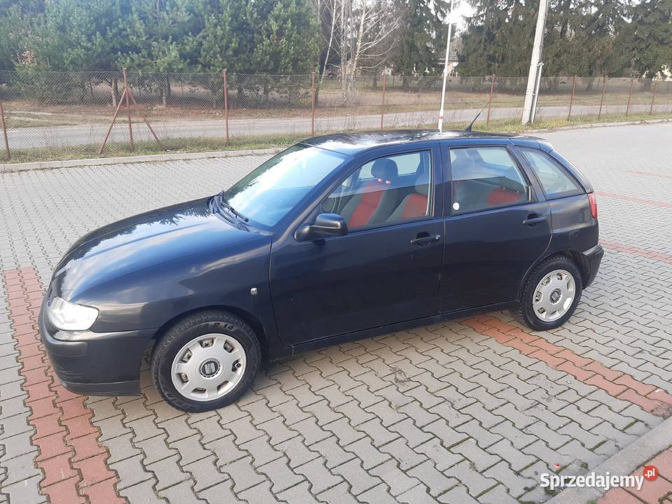 Seat Ibiza II FL 14 MPI Rok produkcji 2001 Lubartów