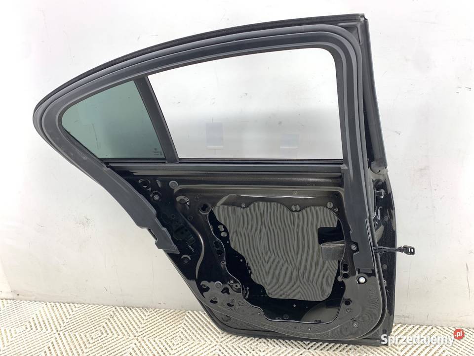 DRZWI LEWY TYŁ 668 BMW G30 SedanLimuzyna Schwarz osobowe