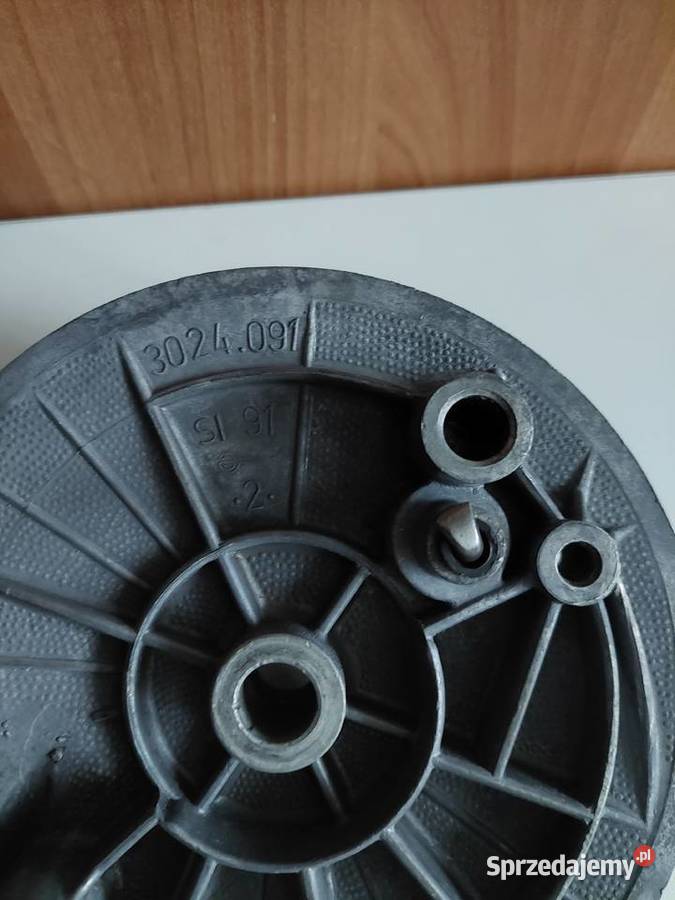 Pokrywa dekiel piasty hamulca MZTS 150 250 ddr śląskie Mysłowice