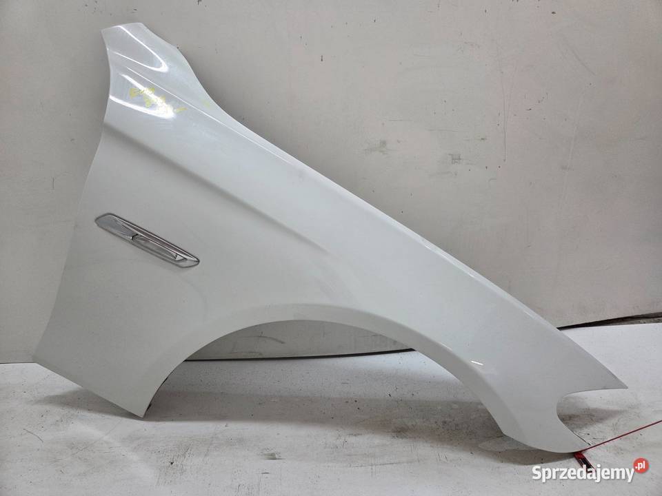 BŁOTNIK PRAWY PRZEDNI BMW F10 F11 300 lubelskie