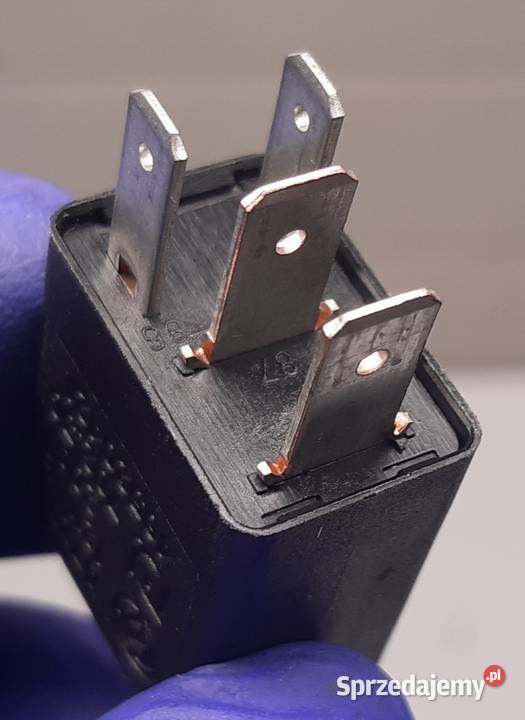 PRZEKAŹNIK OPEL FIAT ALFA LANCIA IVECO 46520421 przekaźniki Mielęcin