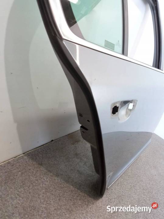 DRZWI PRAWE TYŁ 5D HB LF8L Skoda Superb II Drzwi