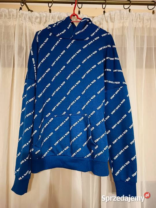 Niebieska Bluza z Kapturem Hoodie z Nadrukiem Odzież codzienna Suwałki