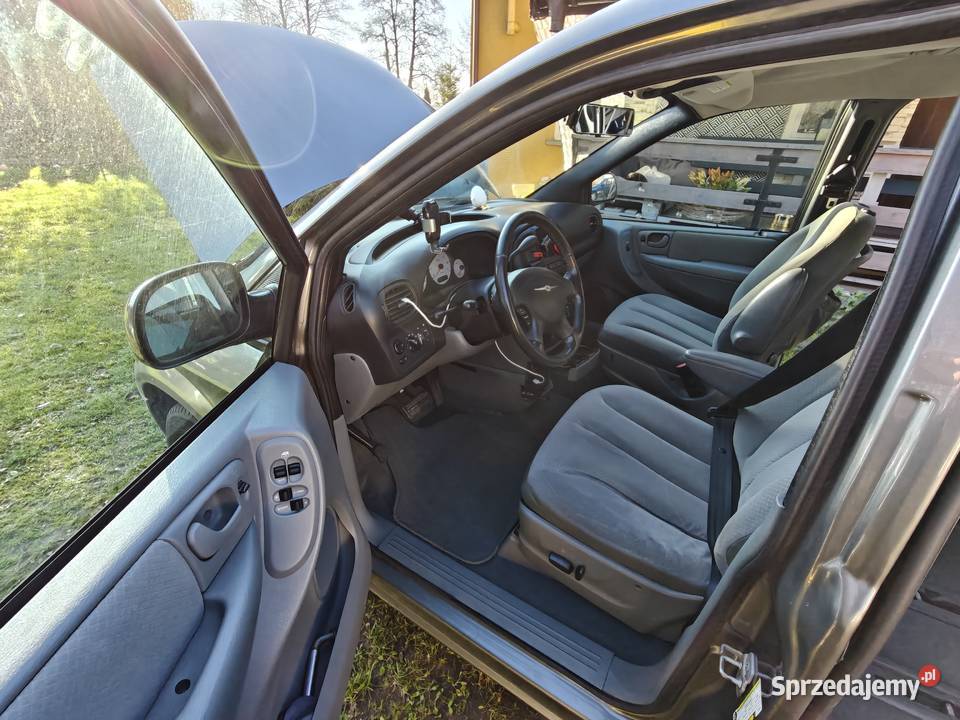 Chrysler Voyager 33 V6 benzyna LPG Lucynów sprzedam