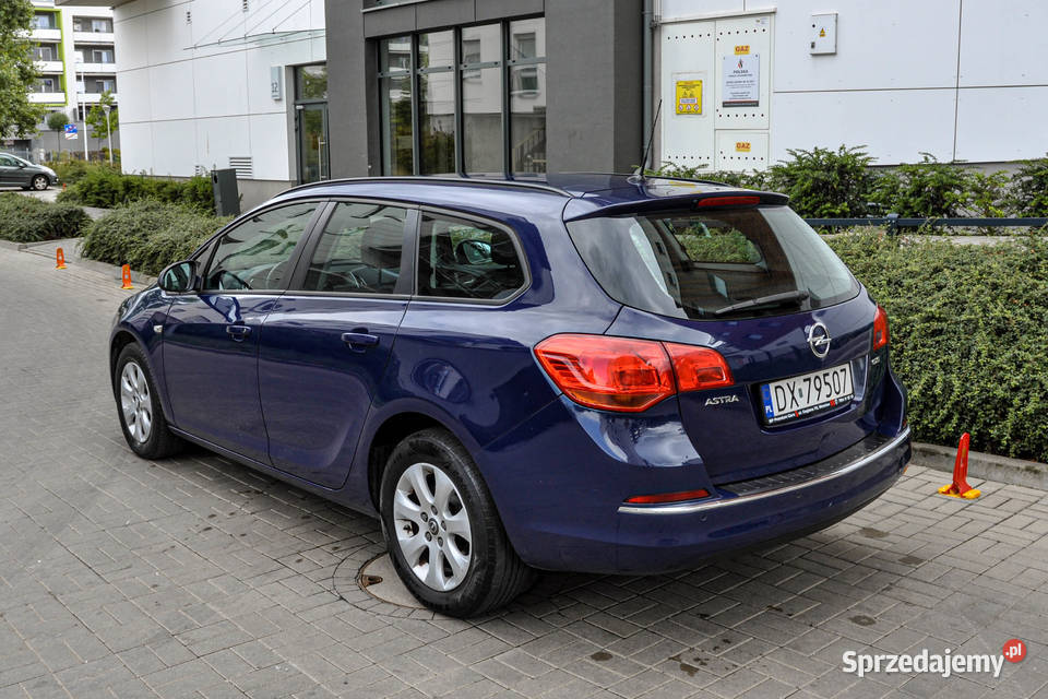 Opel Astra J 16CDTI Salon Lift 2015 r Wrocław sprzedam