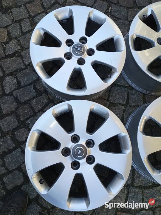 Felgi aluminiowe Opel Insignia aluminiowe Strzałkowo sprzedam