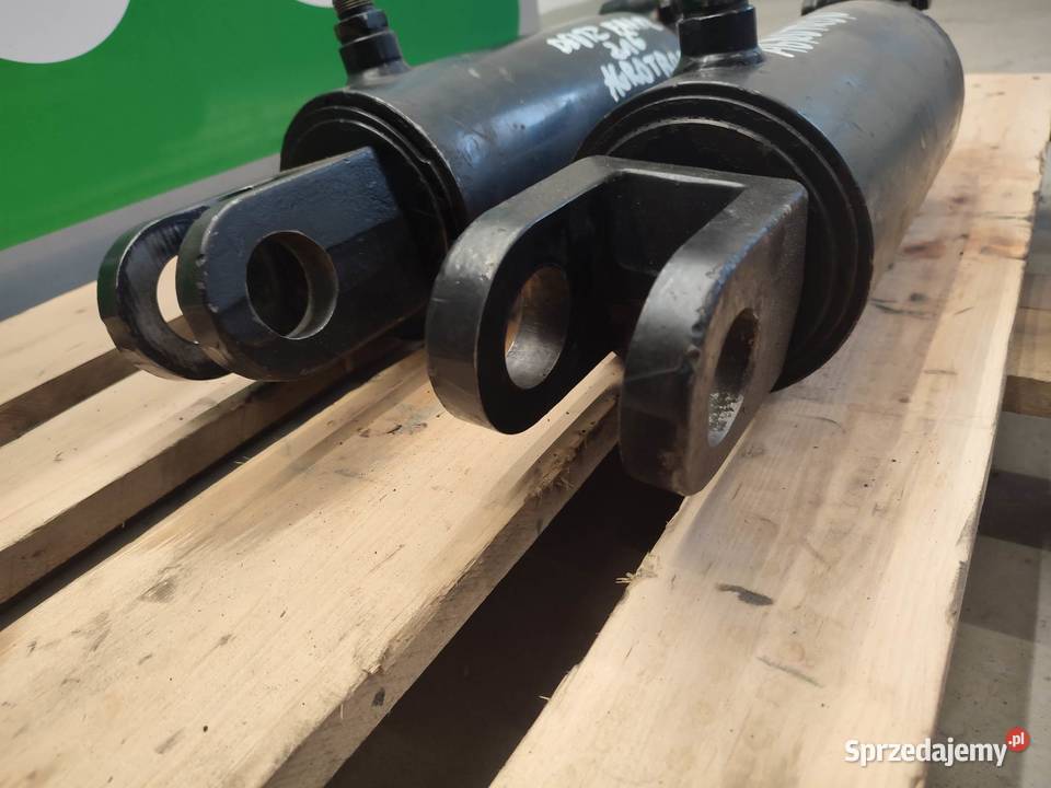 Siłownik tylnego podnośnika DeutzFahr 215