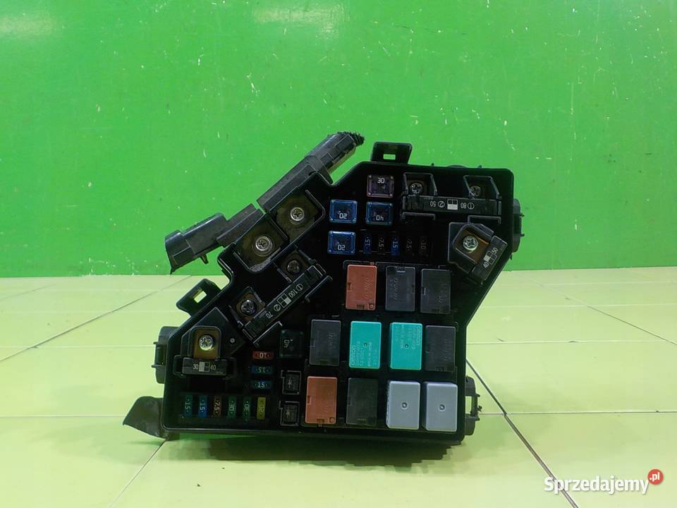 CIVIC VIII 07r SEDAN 4D skrzynka bezpiecznikow Suków