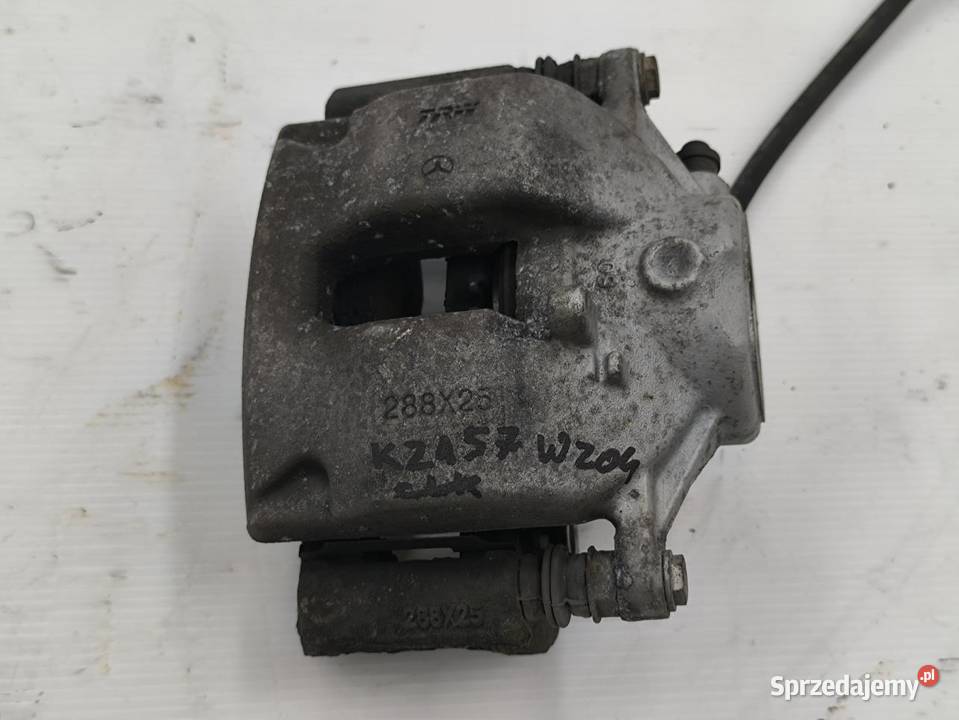 ZACISK LEWY PRZÓD MERCEDES C W204 LIFT 18 CGI Zaciski i jarzma