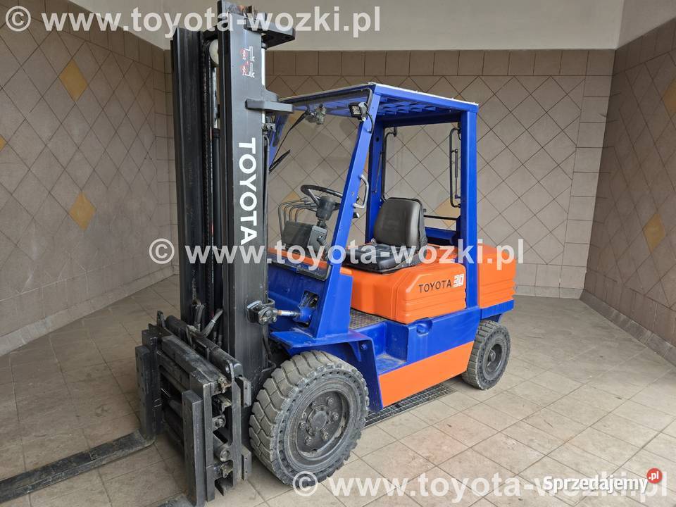 Wózek widłowy TOYOTA 5FD30 Pozycjoner Przesuw regulowane widły Wózki widłowe Wadowice