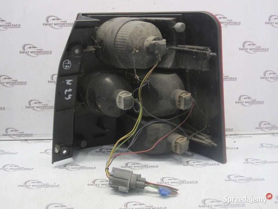 RANGE ROVER SPORT I L320 LIFT 08r lampa lewa tył